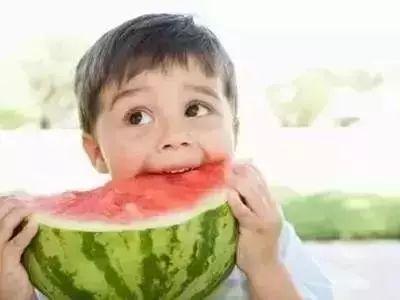 小泽会吃瓜,揭秘美食界的“吃瓜”达人