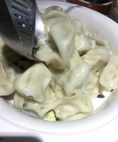 寿山西城吃瓜,夏日炎炎，吃瓜消暑乐无边