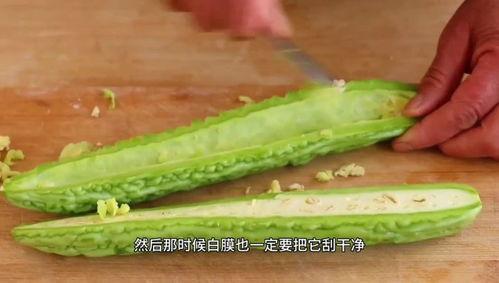 动物餐厅鸡蛋吃瓜,鸡蛋与瓜果的欢乐盛宴