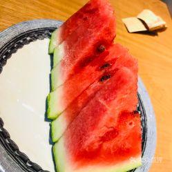 吃瓜海鲜店,吃瓜海鲜店的独特风味之旅