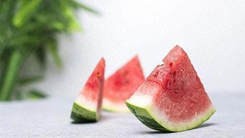 做梦别人卖瓜自己吃瓜,瓜田里的买卖奇缘