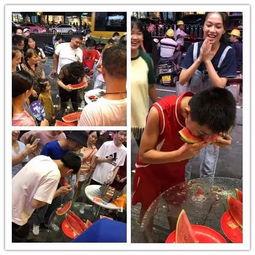 商场吃瓜情侣,商场吃瓜情侣的甜蜜日常